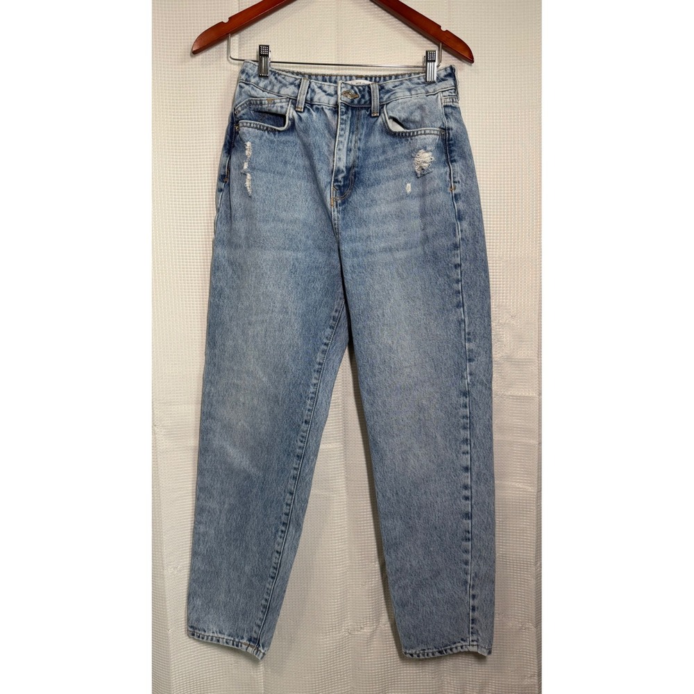 Zara Mom Jeans Size 4 Light Wash Blue Distressed High‎ Rise Tapered Leg